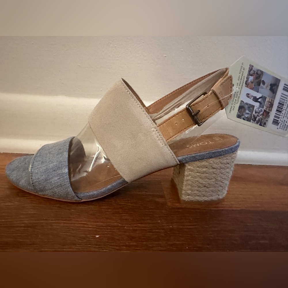 Tom’s Poppy Sandals - New, Size 9